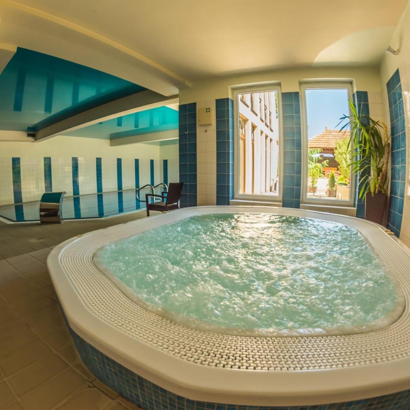 Hotel Kameralny Kielce Eksteriør billede