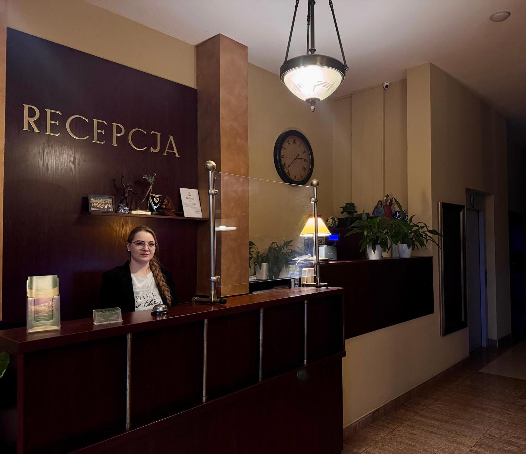 Hotel Kameralny Kielce Eksteriør billede