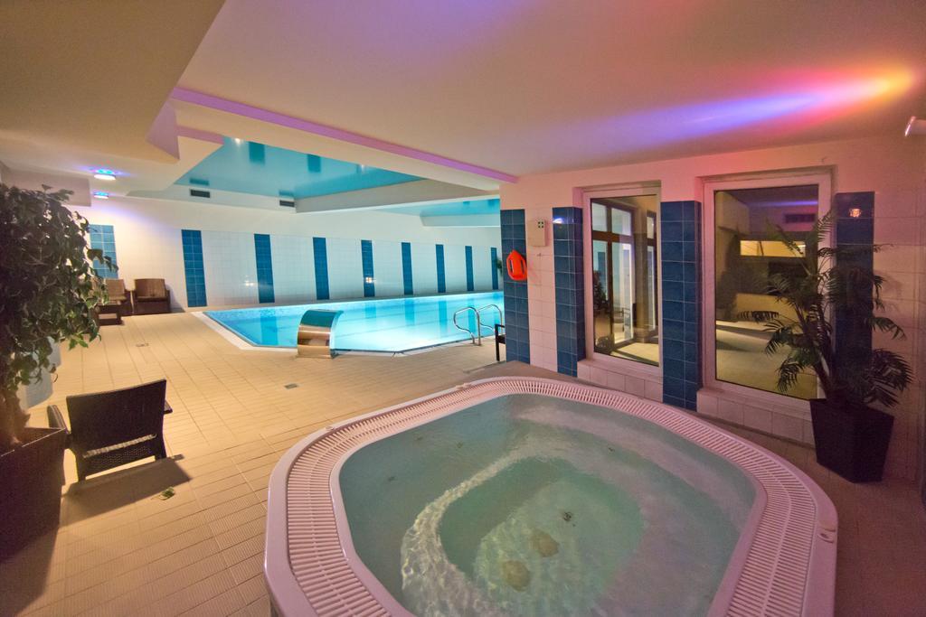 Hotel Kameralny Kielce Eksteriør billede