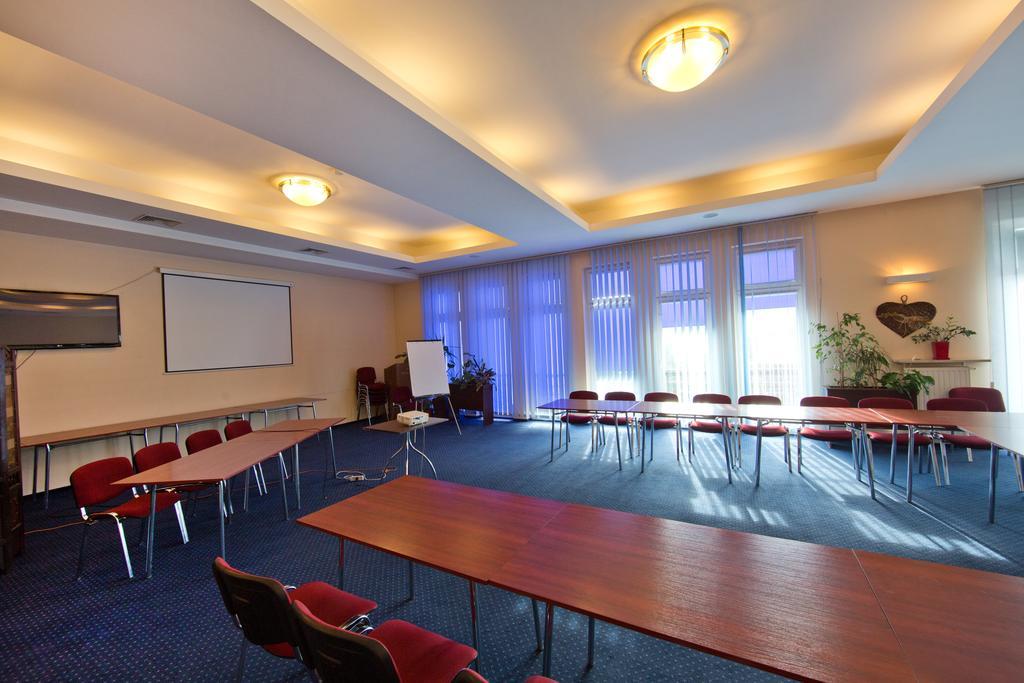 Hotel Kameralny Kielce Eksteriør billede
